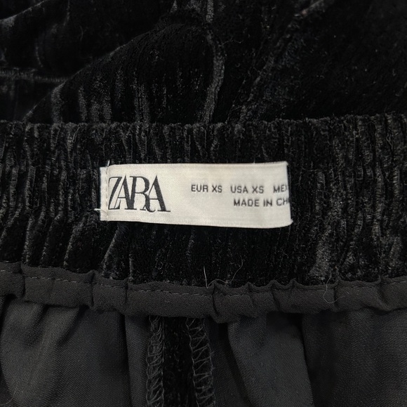 Zara size 24 (XS) velvet black pants - Picture 7 of 9